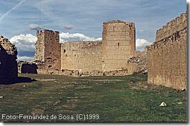 Acceso al alczar (12KB)
