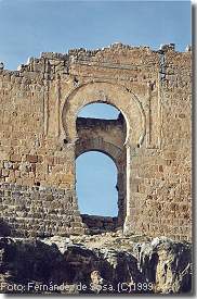 Exterior del arco califal (15KB)
