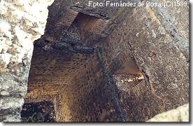 Interior de la torre de acceso (12KB)