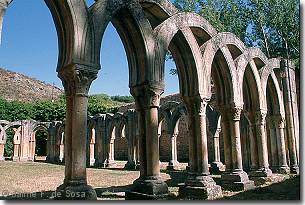 San Juan de Duero (20KB)